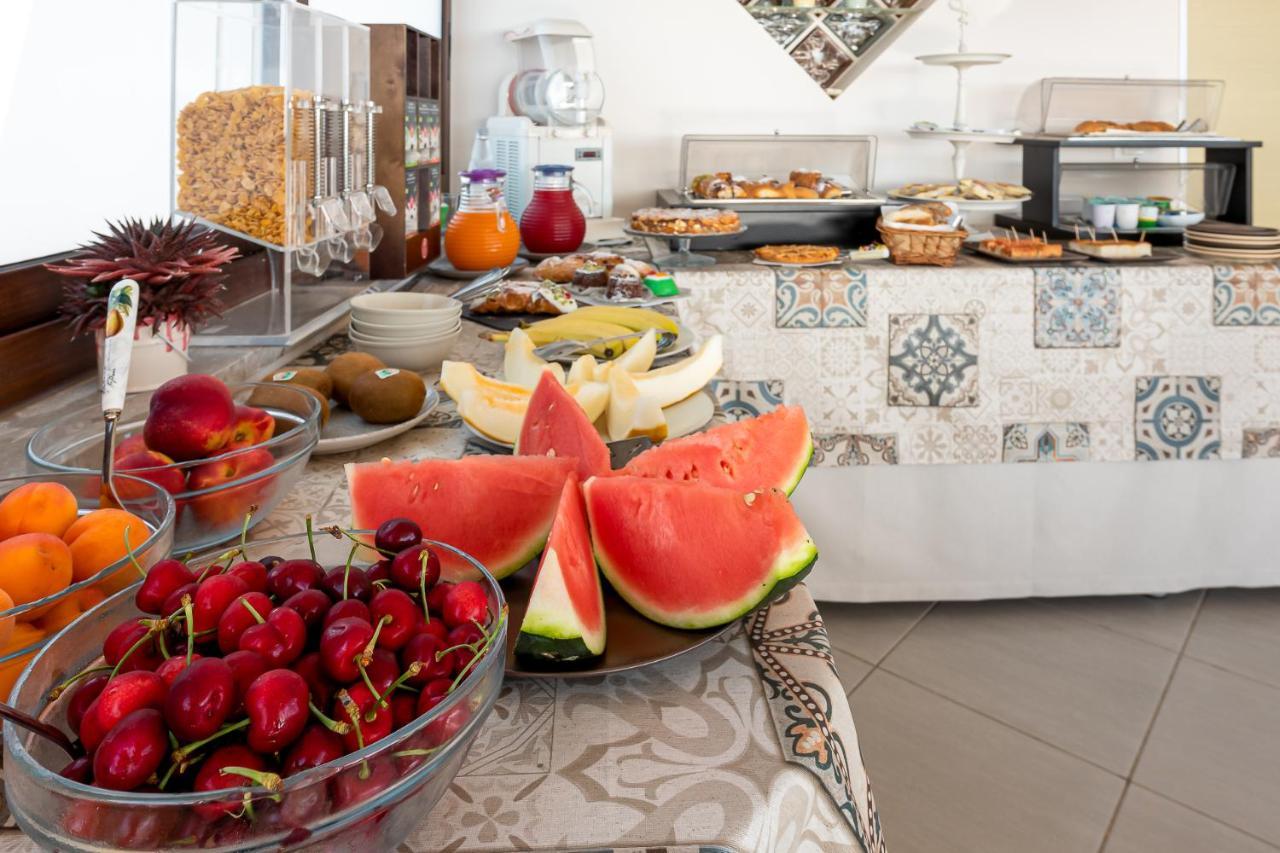 A Casa Di... Aurora Bed & Breakfast ซานวิโต โลคาโป ภายนอก รูปภาพ