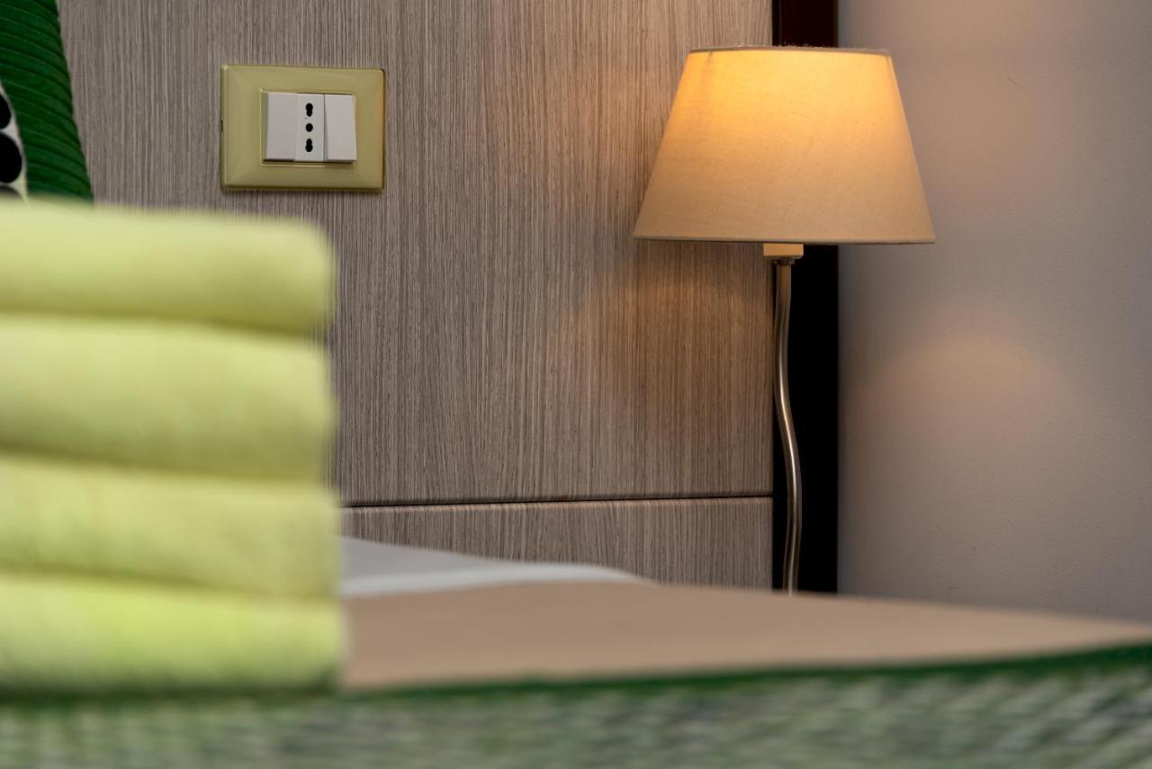 A Casa Di... Aurora Bed & Breakfast ซานวิโต โลคาโป ภายนอก รูปภาพ